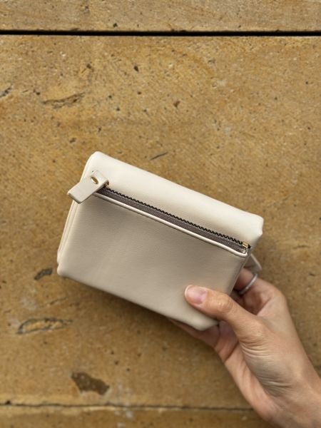 Yumuşak Deri Kadın Cüzdanı Krem