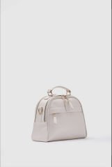 Bol Gözlü Kadın Omuz Çantası Krem