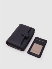 Kartlık Detaylı Kadın Cüzdanı Siyah