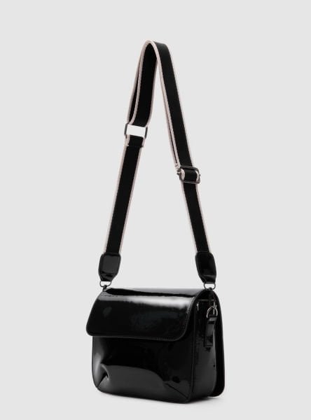 Rugan Siyah Çapraz Çanta
