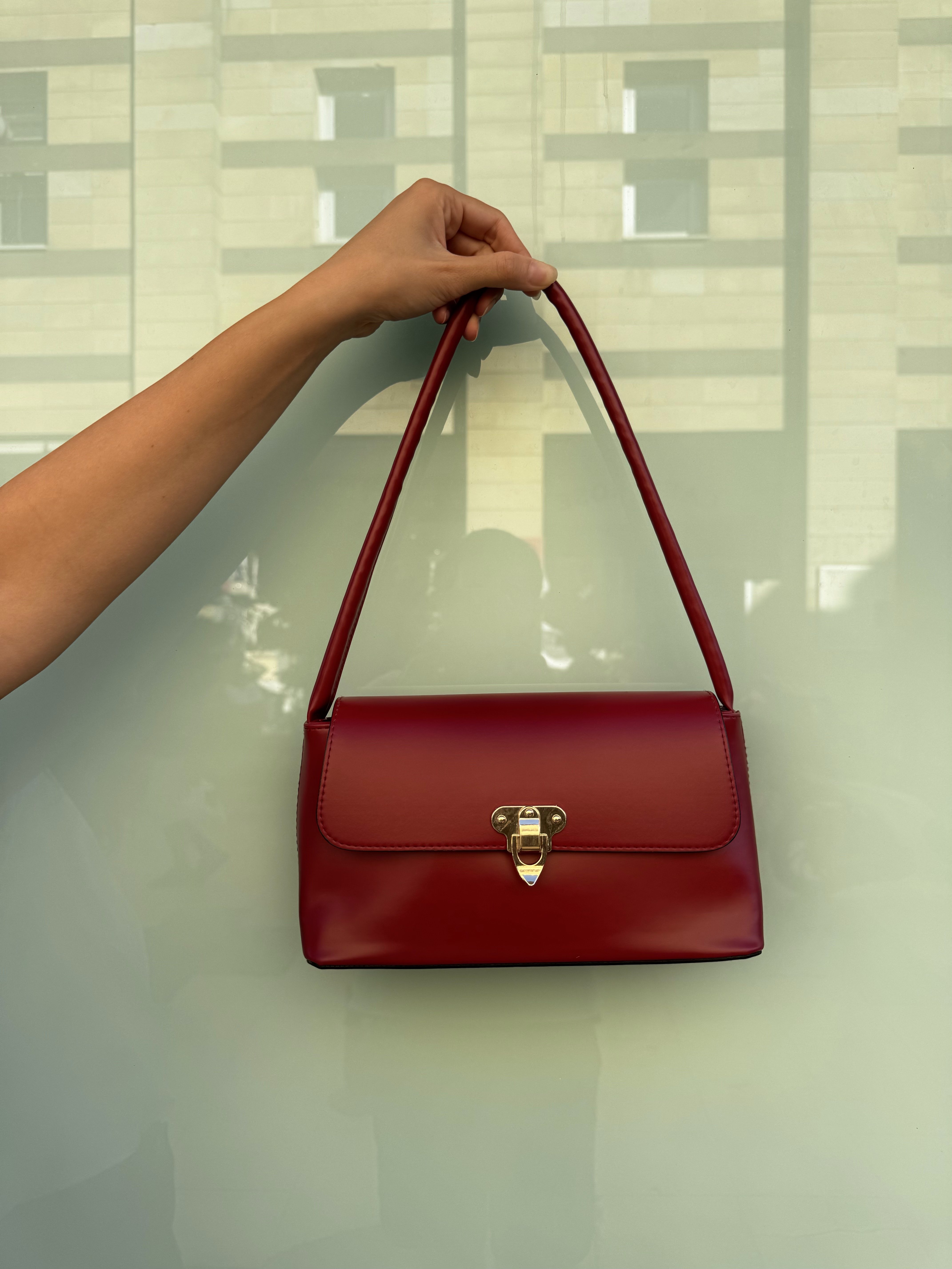 Buenos Tokalı Bordo Baget Çanta