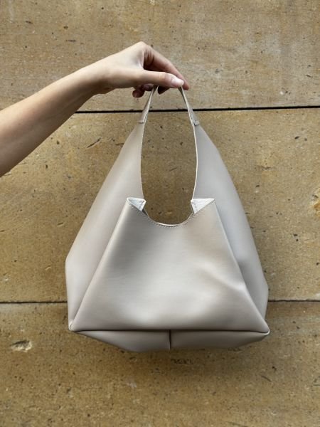 Vienna Yavrulu Bej Omuz Çantası