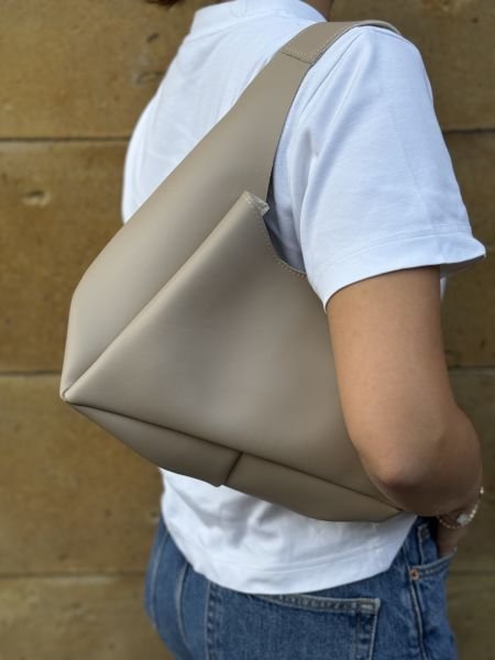 Vienna Yavrulu Bej Omuz Çantası