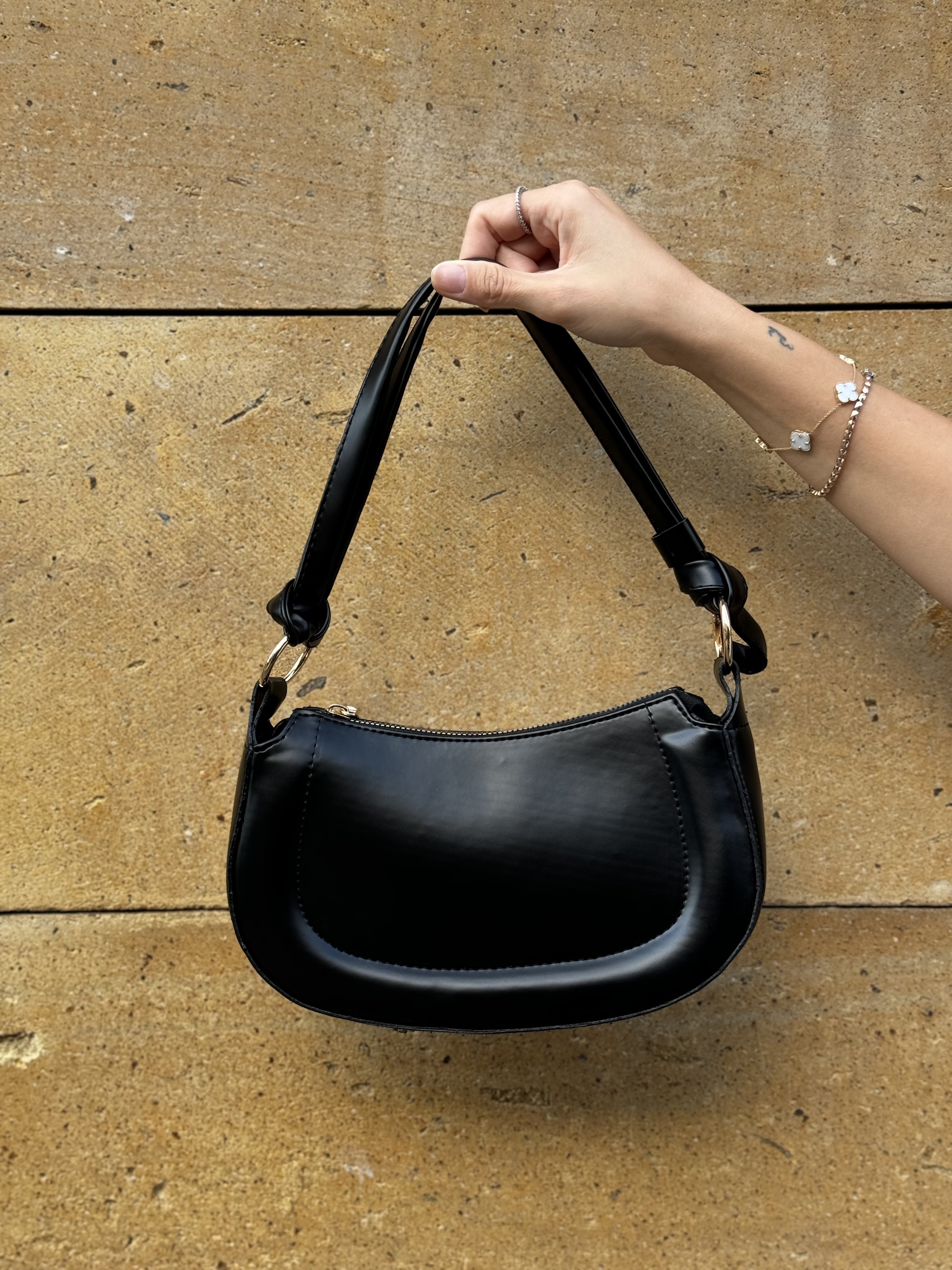 Ottawa Siyah Baget Çanta