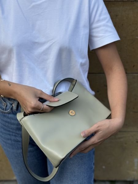 Havana Kapaklı Mint Baget Çanta