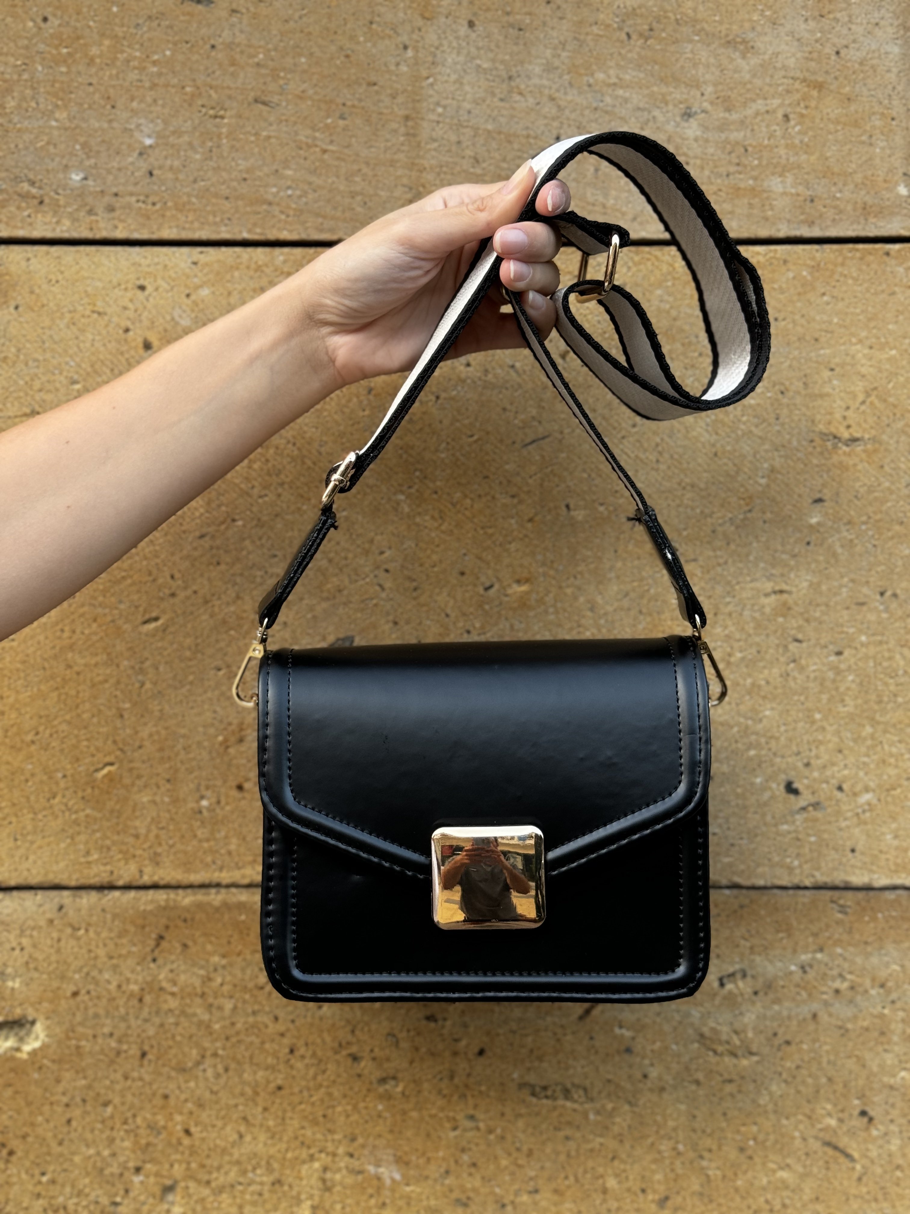 Bogota Kutu Siyah Çapraz Çanta