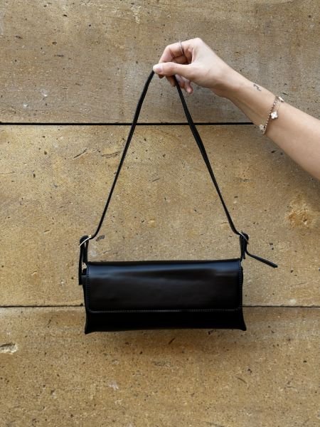 Asmara Siyah Baget Çanta