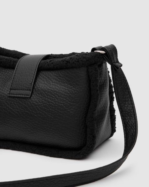 Kürklü Siyah Baget Çanta