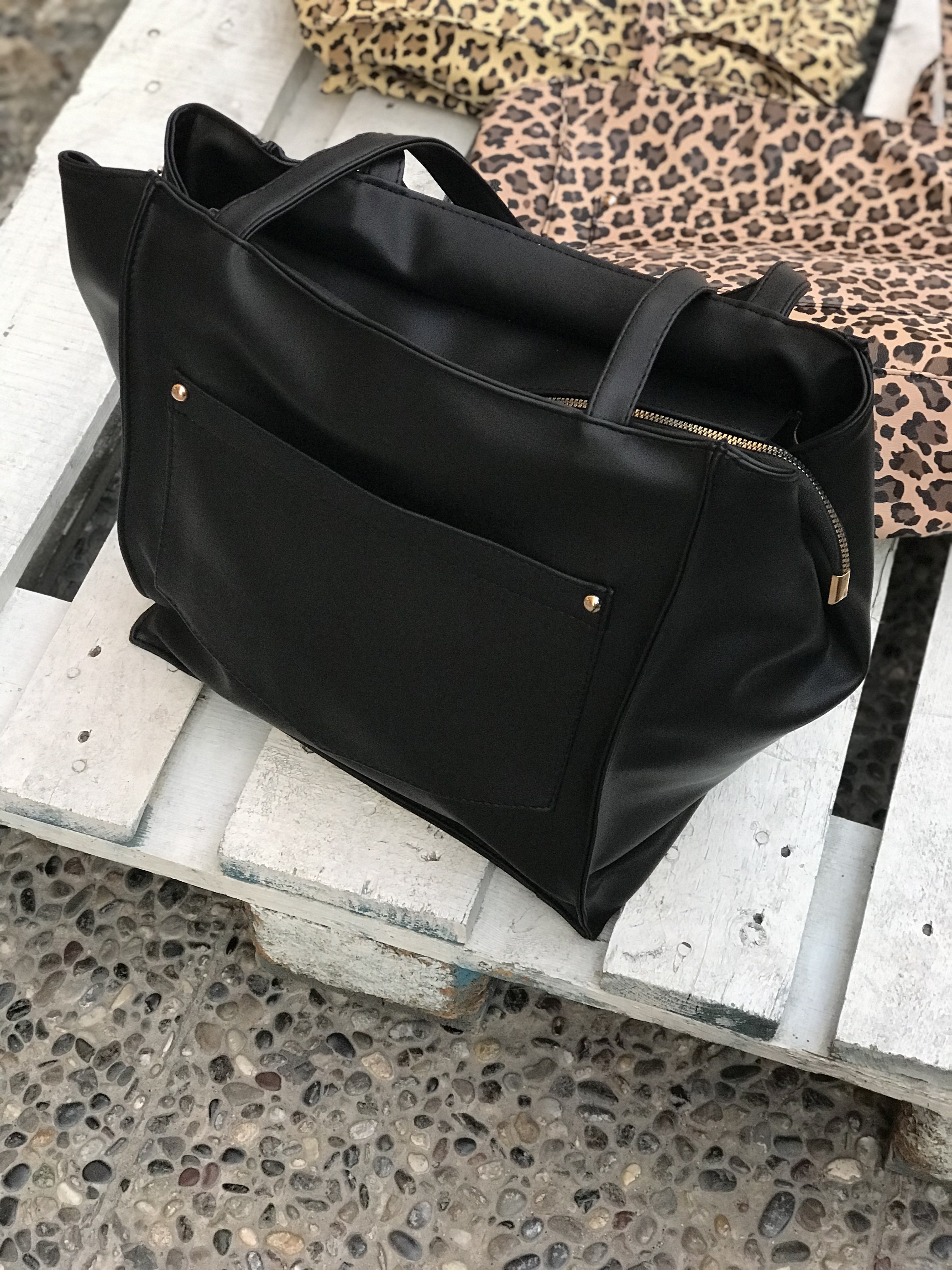 London Salaş Siyah Omuz Çantası