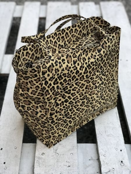 London Salaş Leopar Omuz Çantası