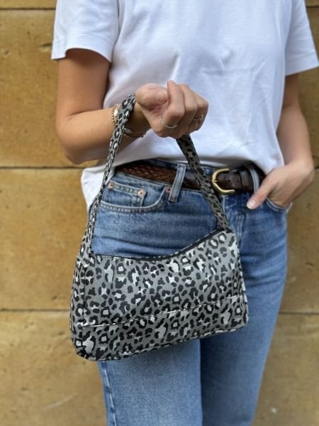 Prag Leopar Baget Çanta