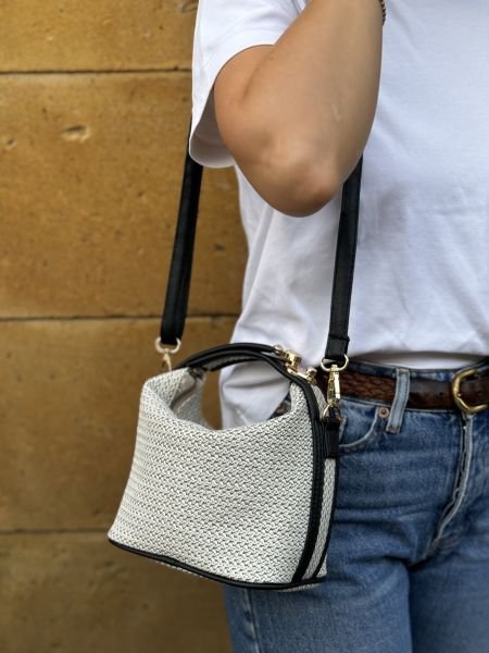 Roma Hasır Görünümlü Taş Rengi El Ve Omuz Çantası