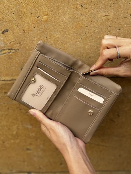 Yumuşak Deri Kadın Cüzdanı Vizon