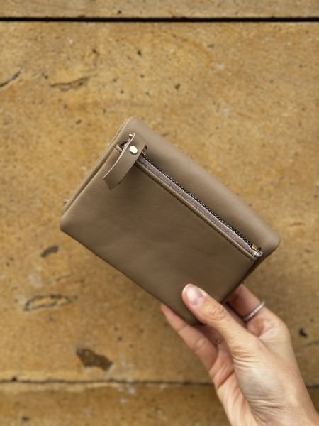 Yumuşak Deri Kadın Cüzdanı Vizon