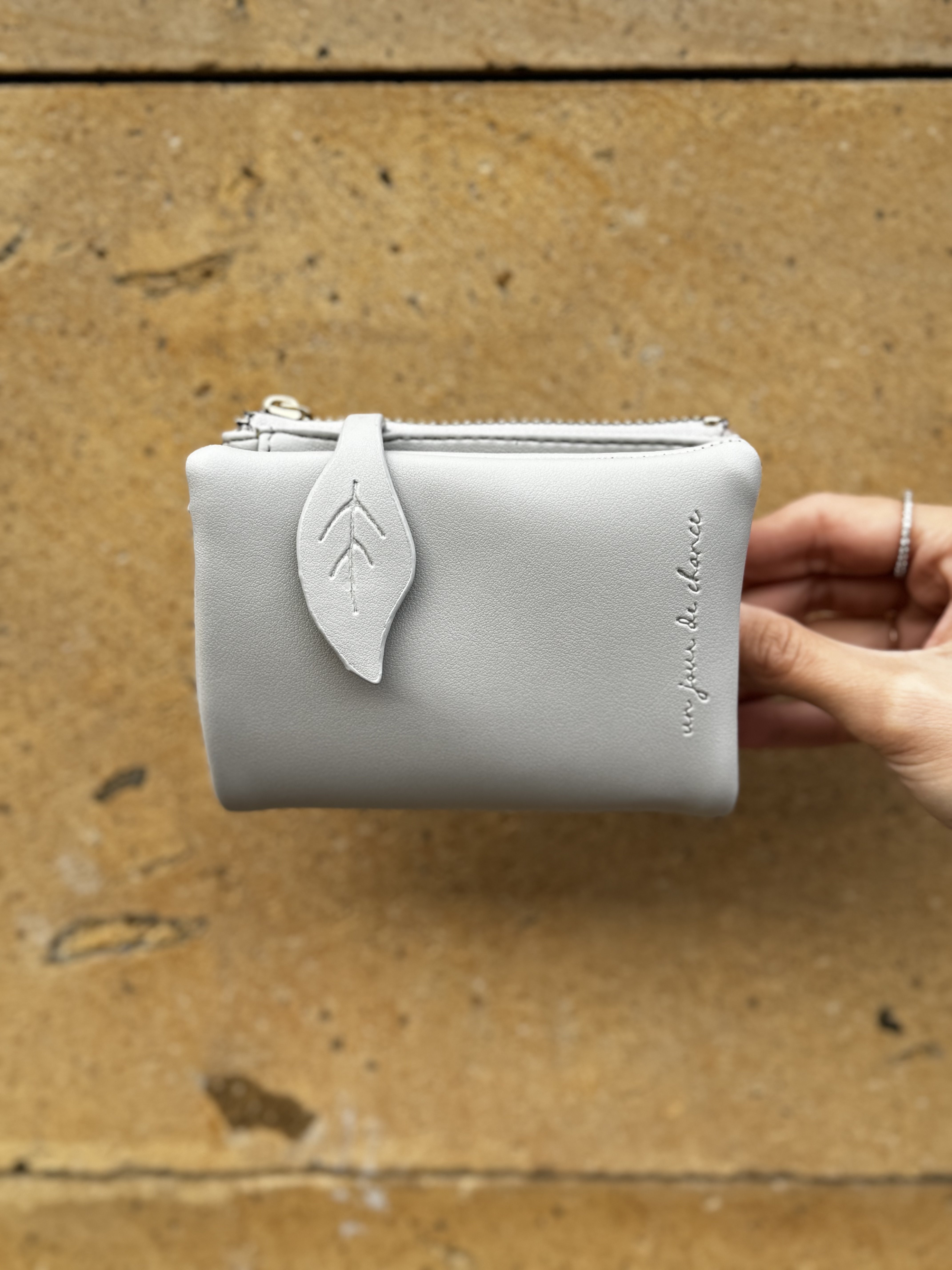 Yumuşak Deri Kadın Cüzdanı Gri