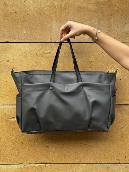 Büyük Su Geçirmez Gri Omuz Çantası