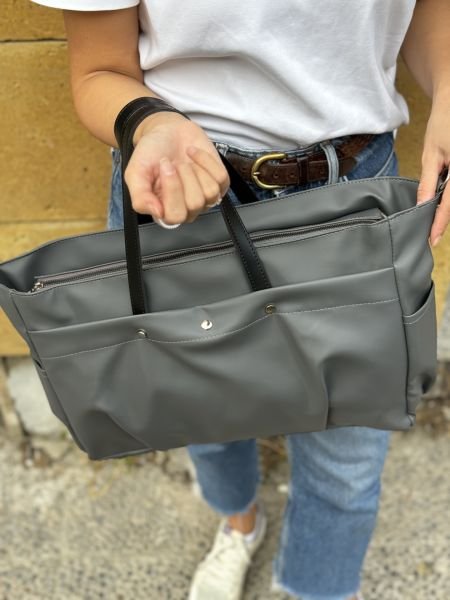 Büyük Su Geçirmez Gri Omuz Çantası