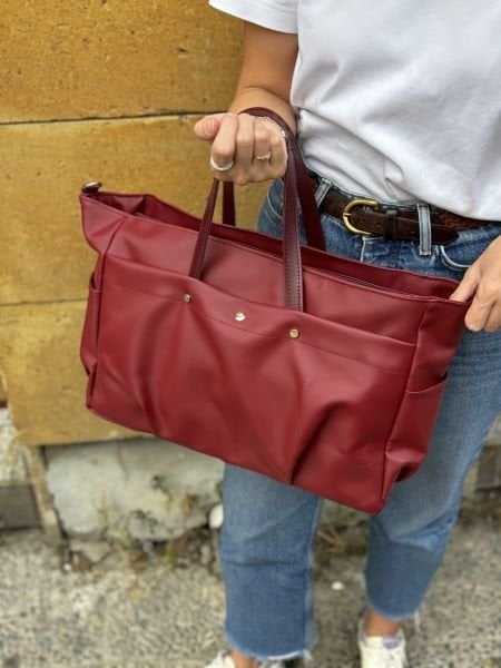 Büyük Su Geçirmez Bordo Omuz Çantası