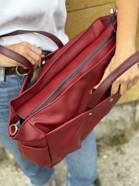 Büyük Su Geçirmez Bordo Omuz Çantası