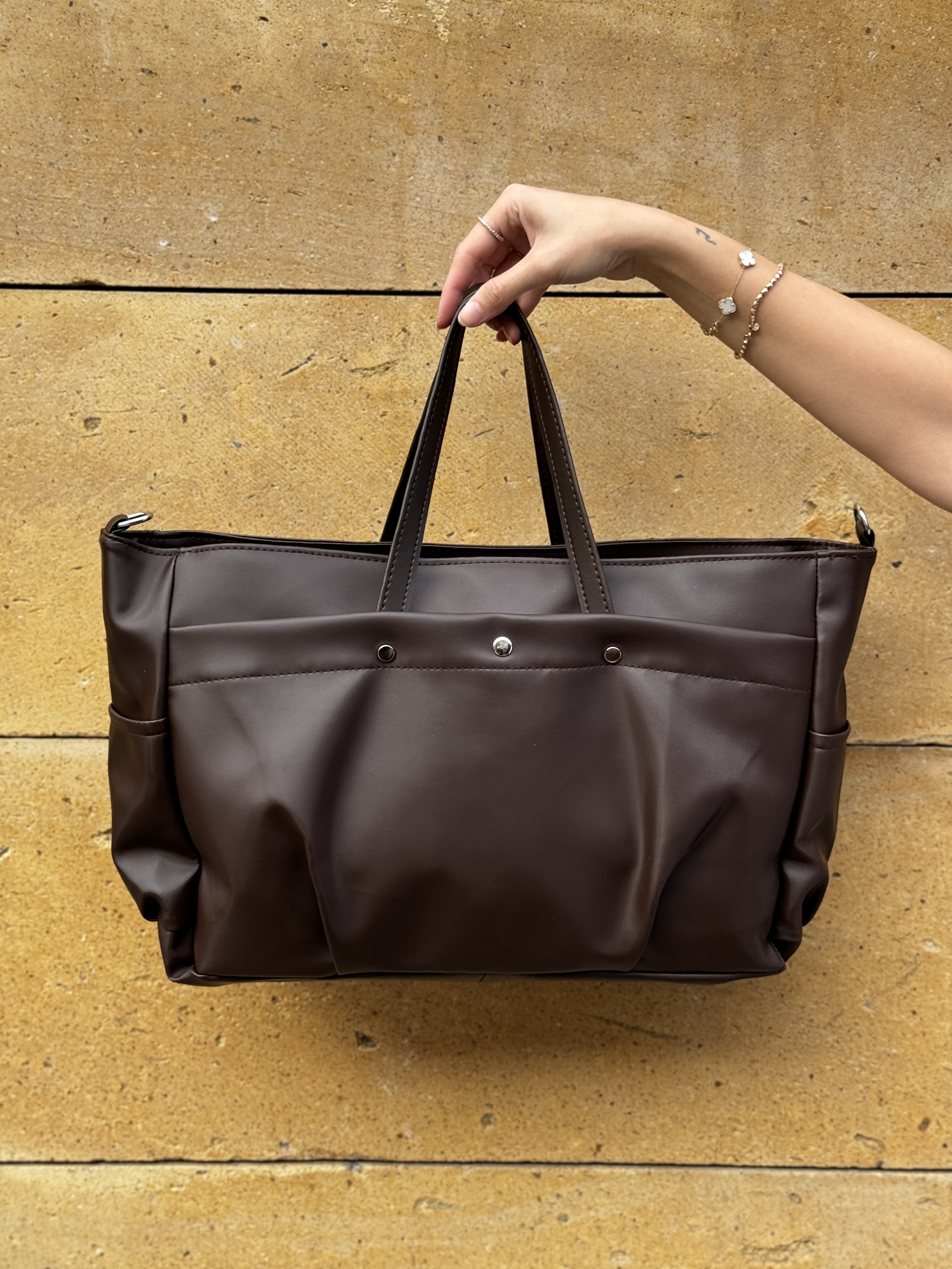 Büyük Su Geçirmez Acıkahve Omuz Çantası