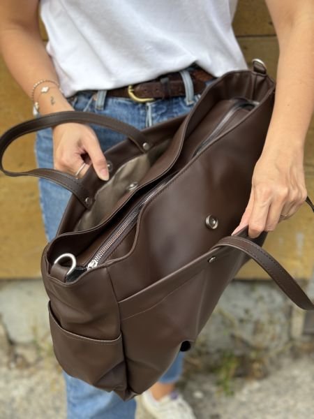 Büyük Su Geçirmez Acıkahve Omuz Çantası