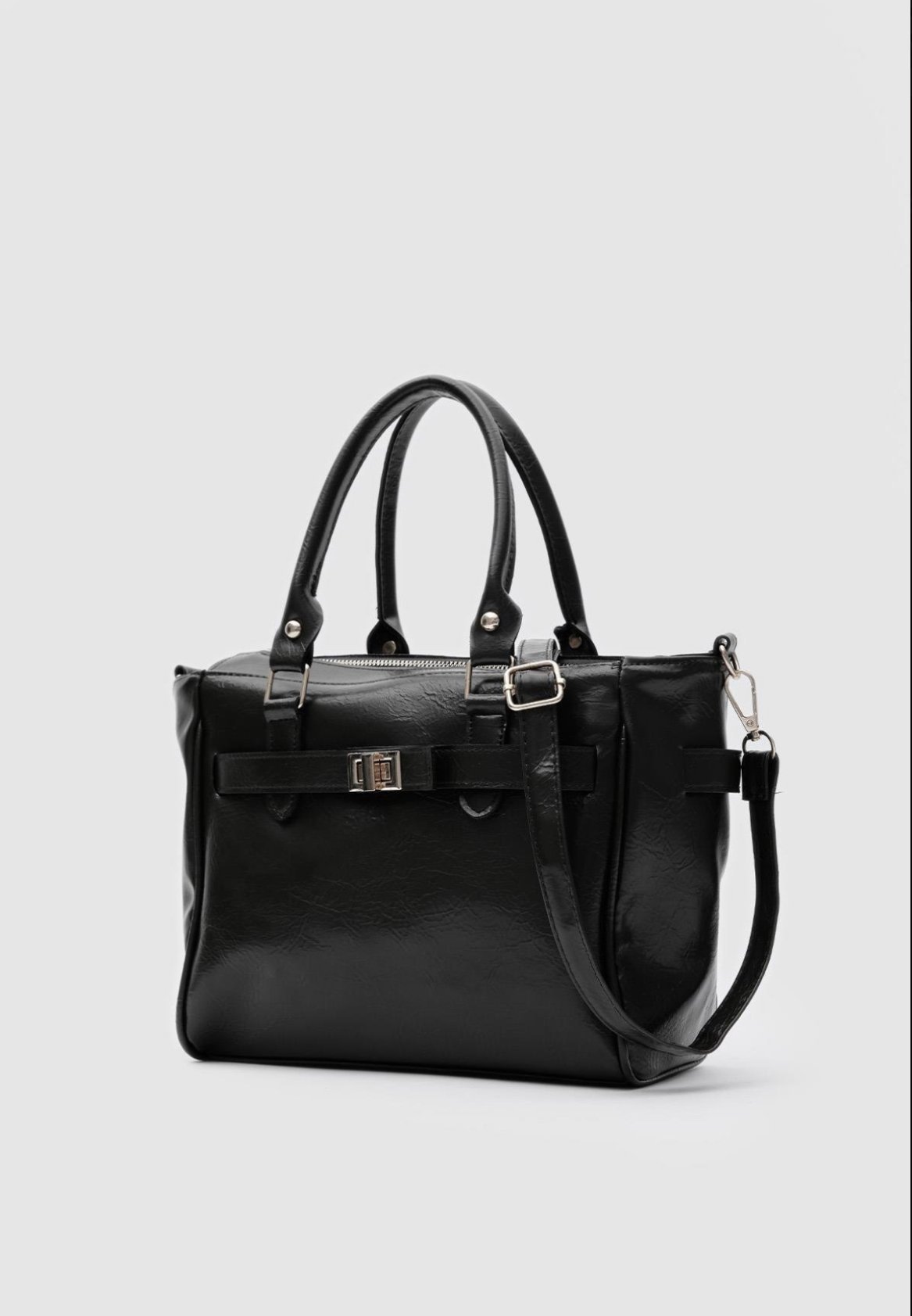 Apia Siyah Omuz Çantası