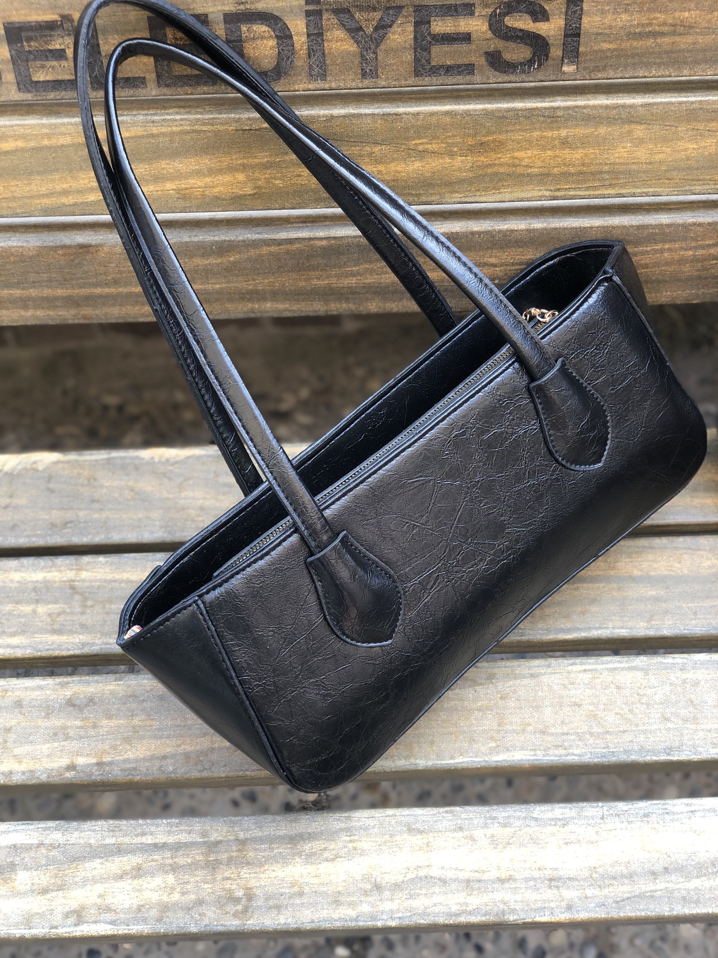 Astana Siyah Baget Çanta