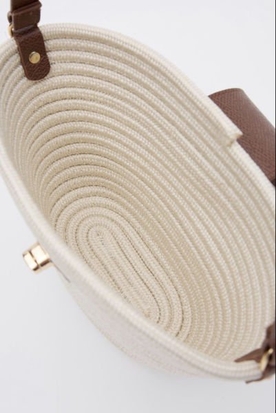 Leila Kilit Detaylı Hasır Çapraz Çanta Krem