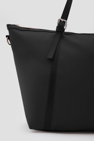 Su Geçirmez Omuz Çantası Siyah