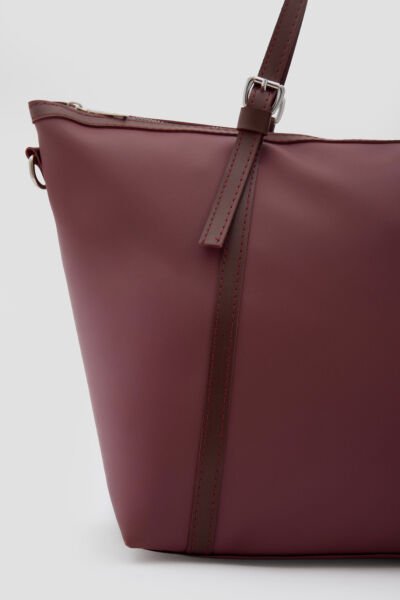 Su Geçirmez Omuz Çantası Bordo