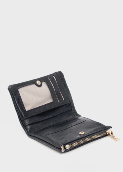Düğmeli Kadın Cüzdanı Siyah