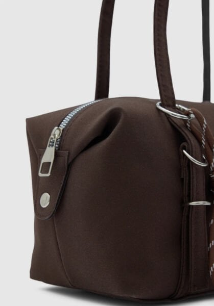 Süet Charmlı Omuz Çantası Kahve