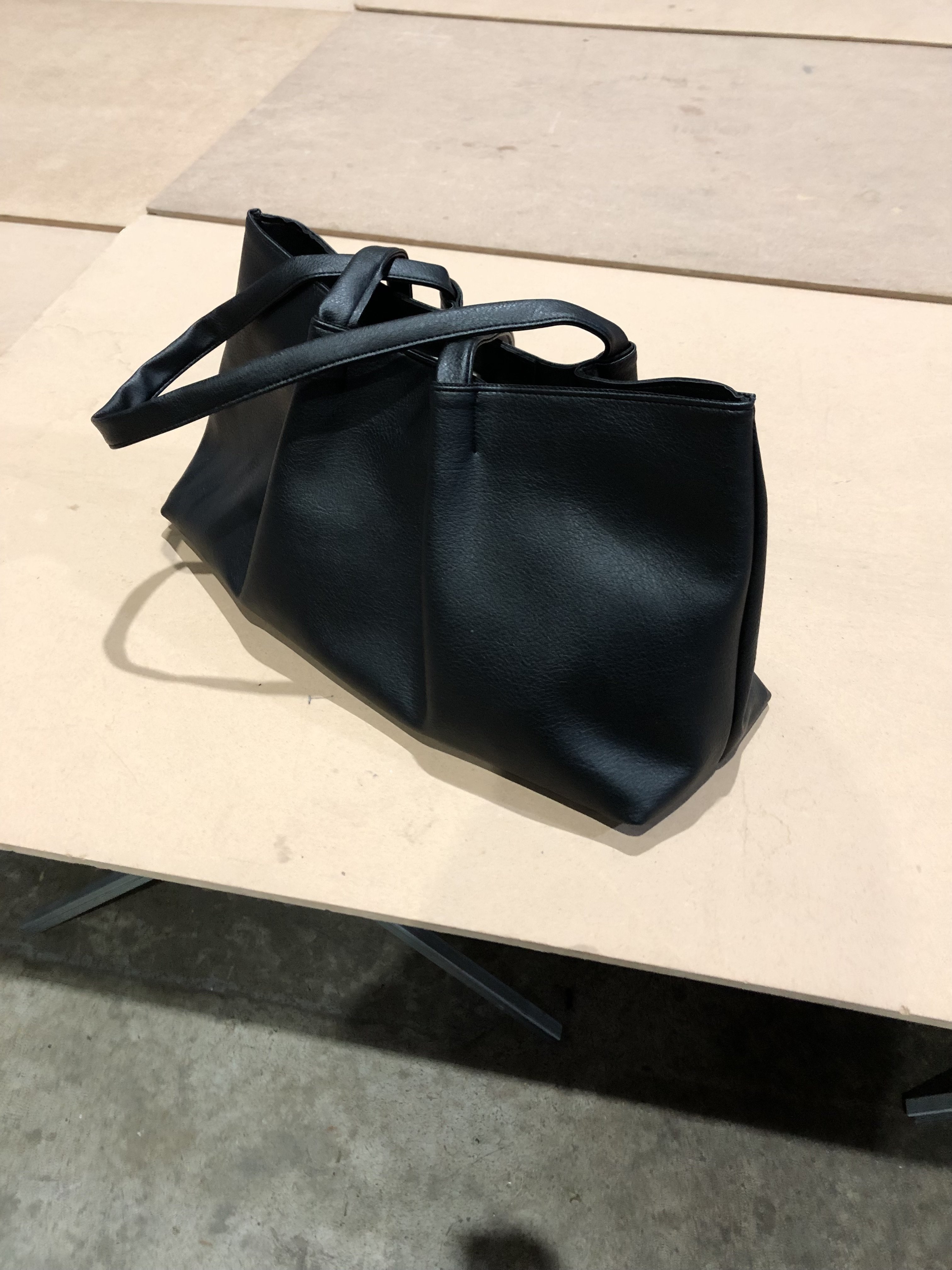 Salaş Omuz Çantası Siyah