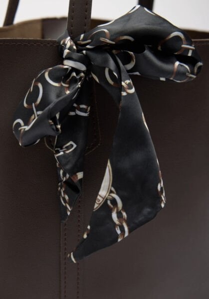 Fularlı Omuz Çantası Kahve