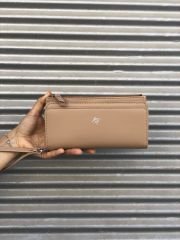 Çok Gözlü Bilek Askılı Kadın Cüzdanı Camel