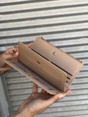 Çok Gözlü Bilek Askılı Kadın Cüzdanı Camel