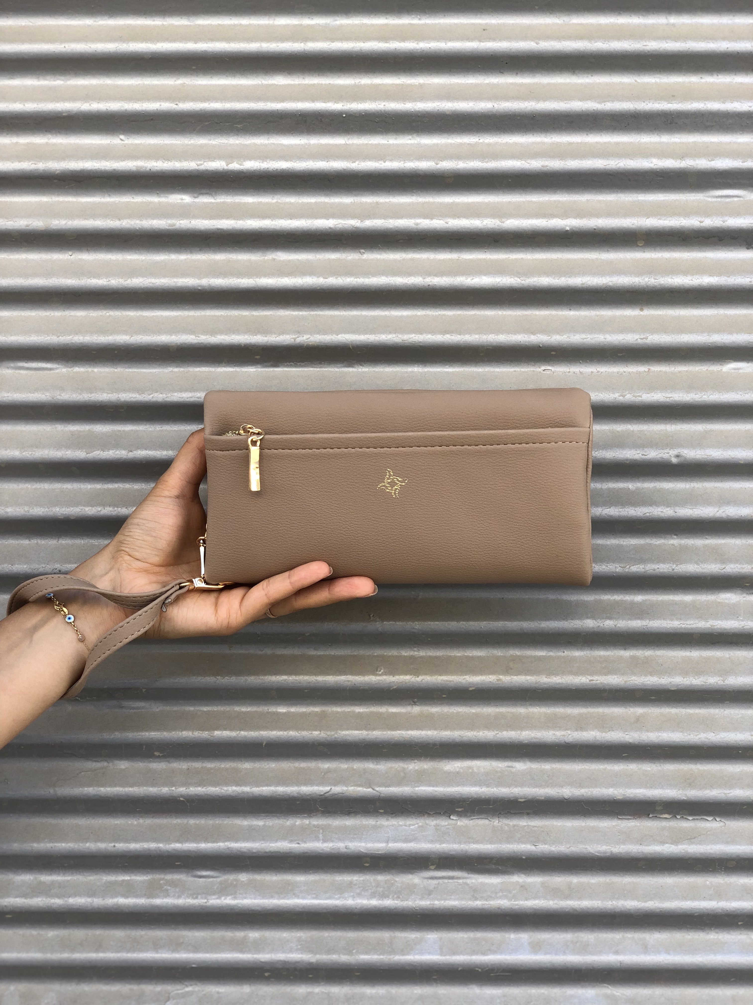 Bol Fermuarlı Kadın Cüzdanı Vizon