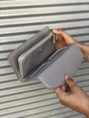 Önü Cep Detaylı Kadın Cüzdanı Gri
