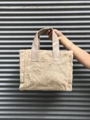 Pelüş Omuz Çantası Krem