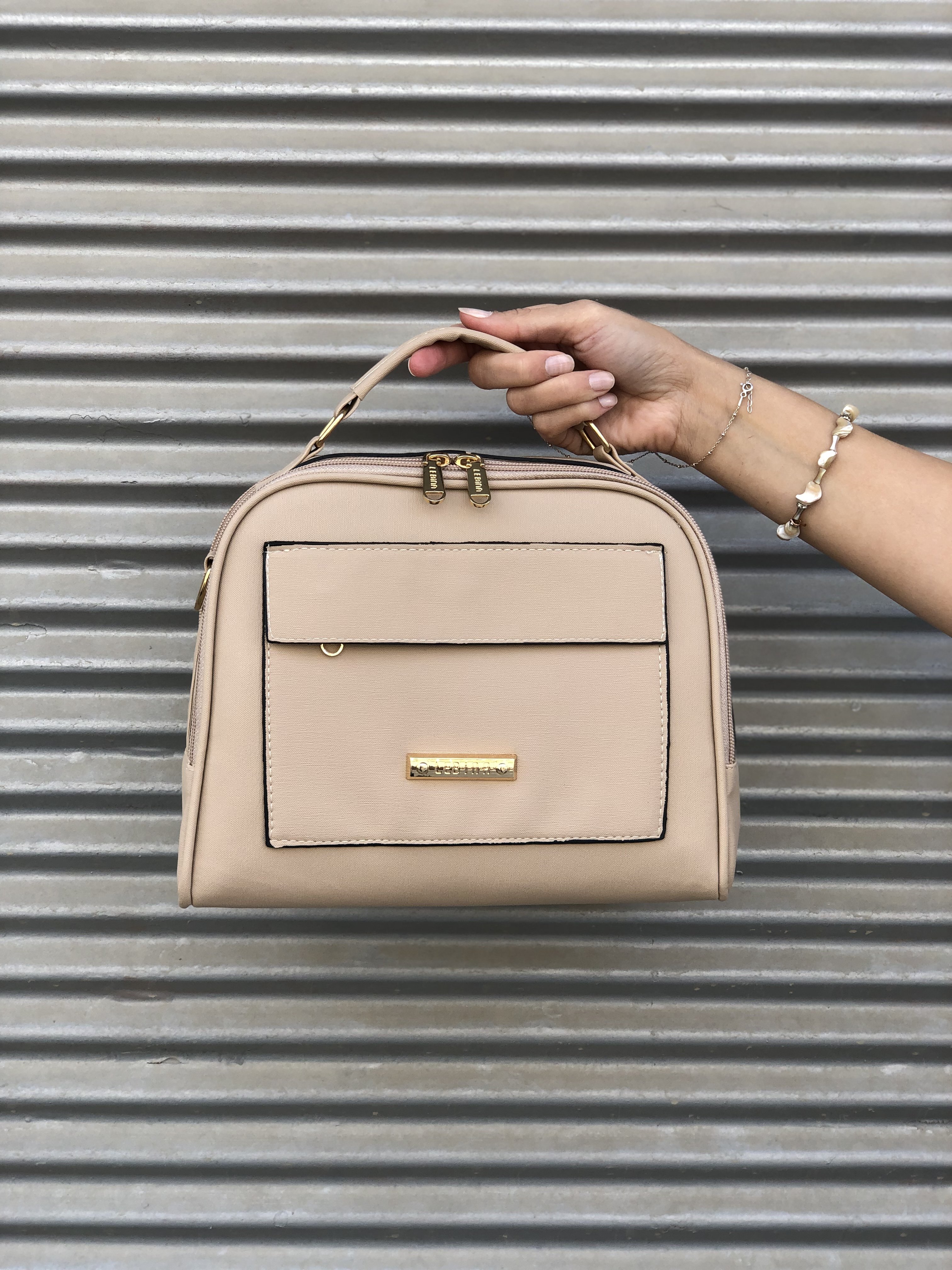 Bol Fermuarlı Kadın Omuz Çantası Nude