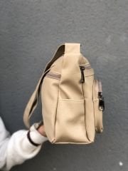 Bol Fermuarlı Yıkanmış Deri Kadın Çapraz Çanta Bej