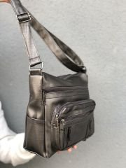 Bol Fermuarlı Yıkanmış Deri Kadın Çapraz Çanta Gümüş